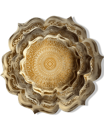 Casa Duniya Decorative Gold Trays Mumtaz Trays (Set of 3)