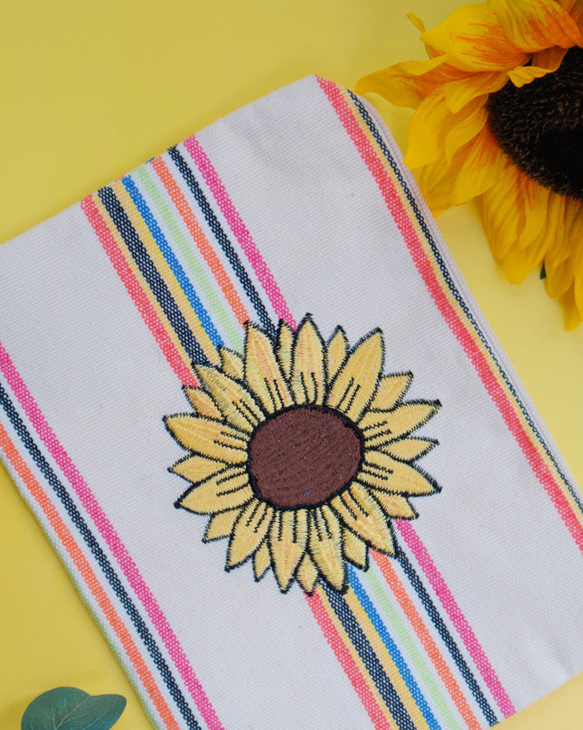 Casa Duniya Embroidered Cotton Cosmetic & Toiletry Bag Noor Embroidered Pouches