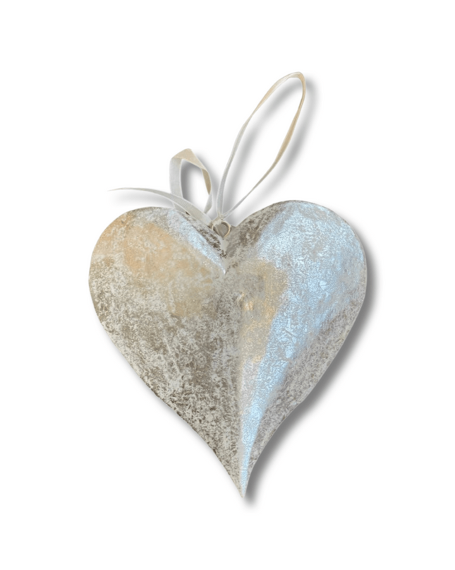 Casa Duniya Handcrafted Wooden Ornament Silver Kardia Ornament